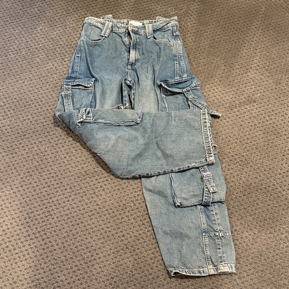 Zara Women’s  Light Blue Relaxed Cargo Jeans